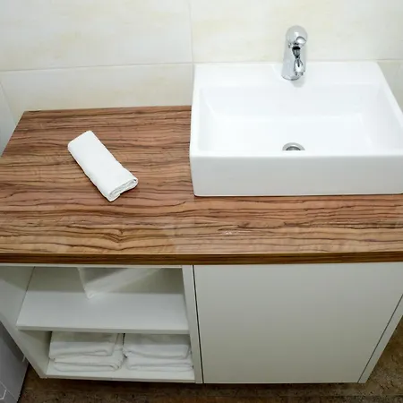 In Near The Sea Apartment Ljubac (Zadar)