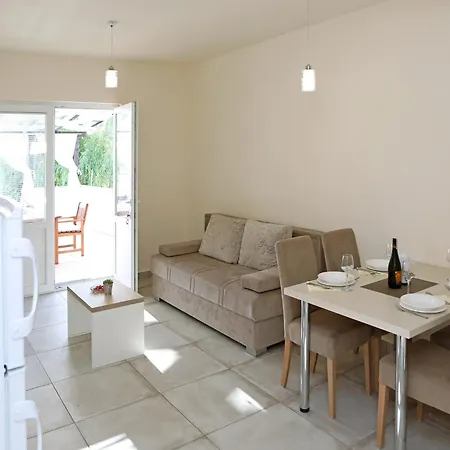 Apartamento In Near The Sea Ljubač